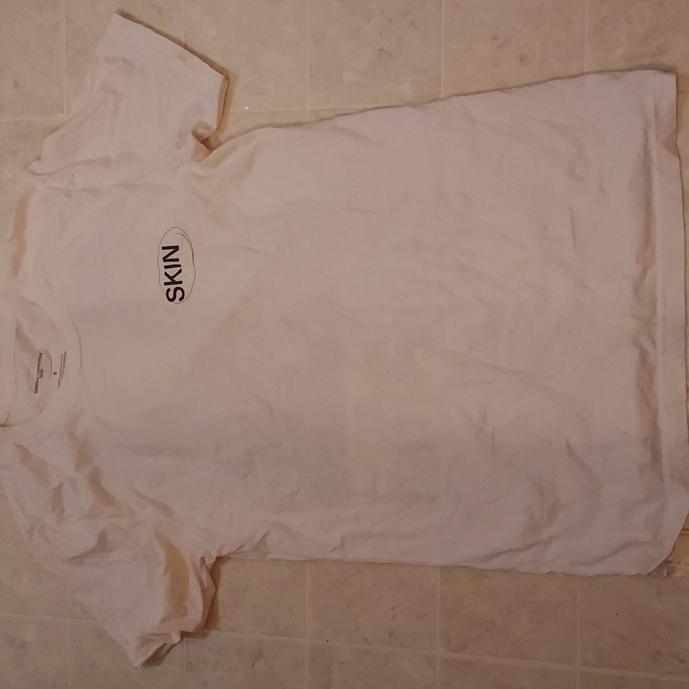 Sabrina Carpenter skin shirt